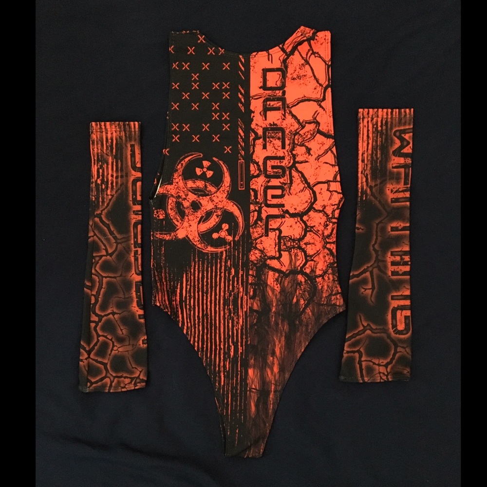 Freedom Ravewear Danger/Toxic set with bodysuit and sleeves